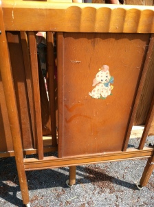 Curbside vintage crib find