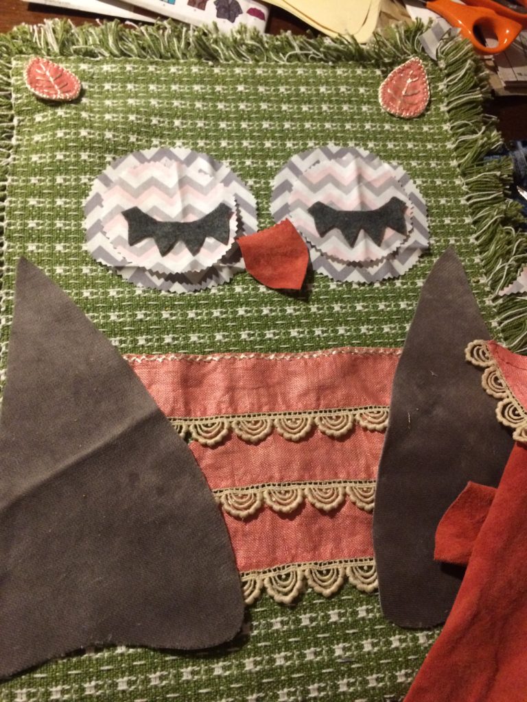owl placemat pillow layout
