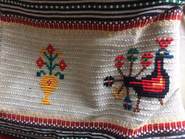 bedspread-stripe wool embr_2888 (640×480)