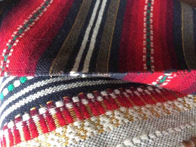 bedspread-stripe wool embr_2891 (640×480)